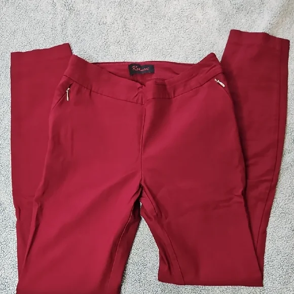 Chic Burgundy Trousers - Picture 2 of 11